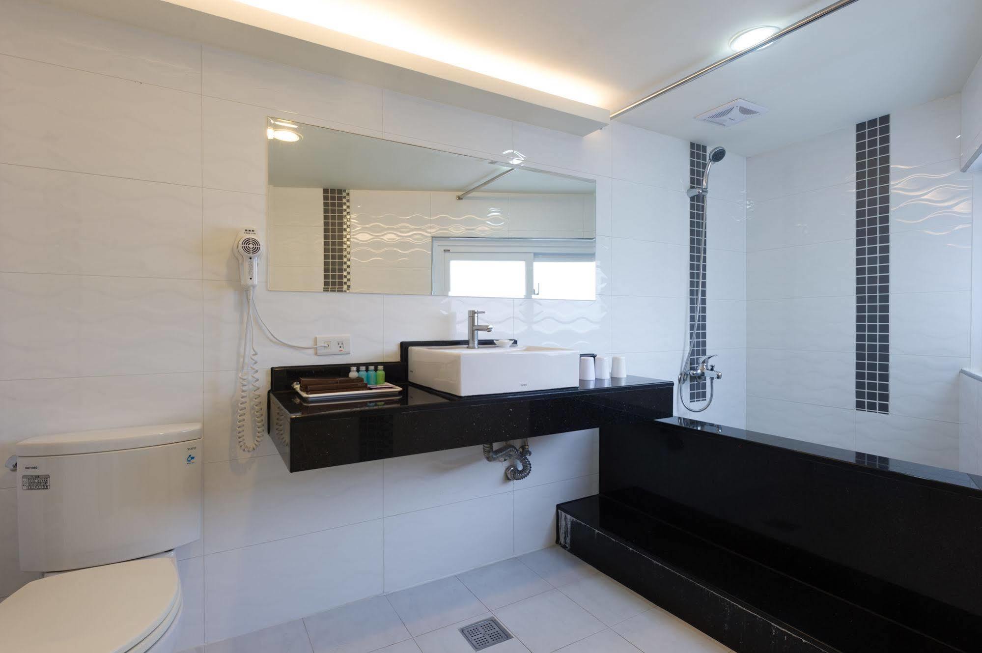 華麗大飯店ferrary Hotel Taipei Dış mekan fotoğraf