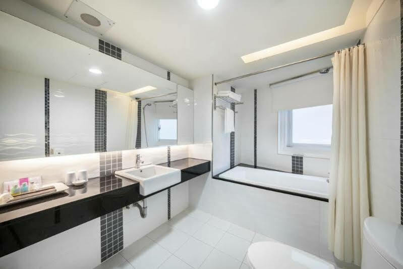 華麗大飯店ferrary Hotel Taipei Dış mekan fotoğraf