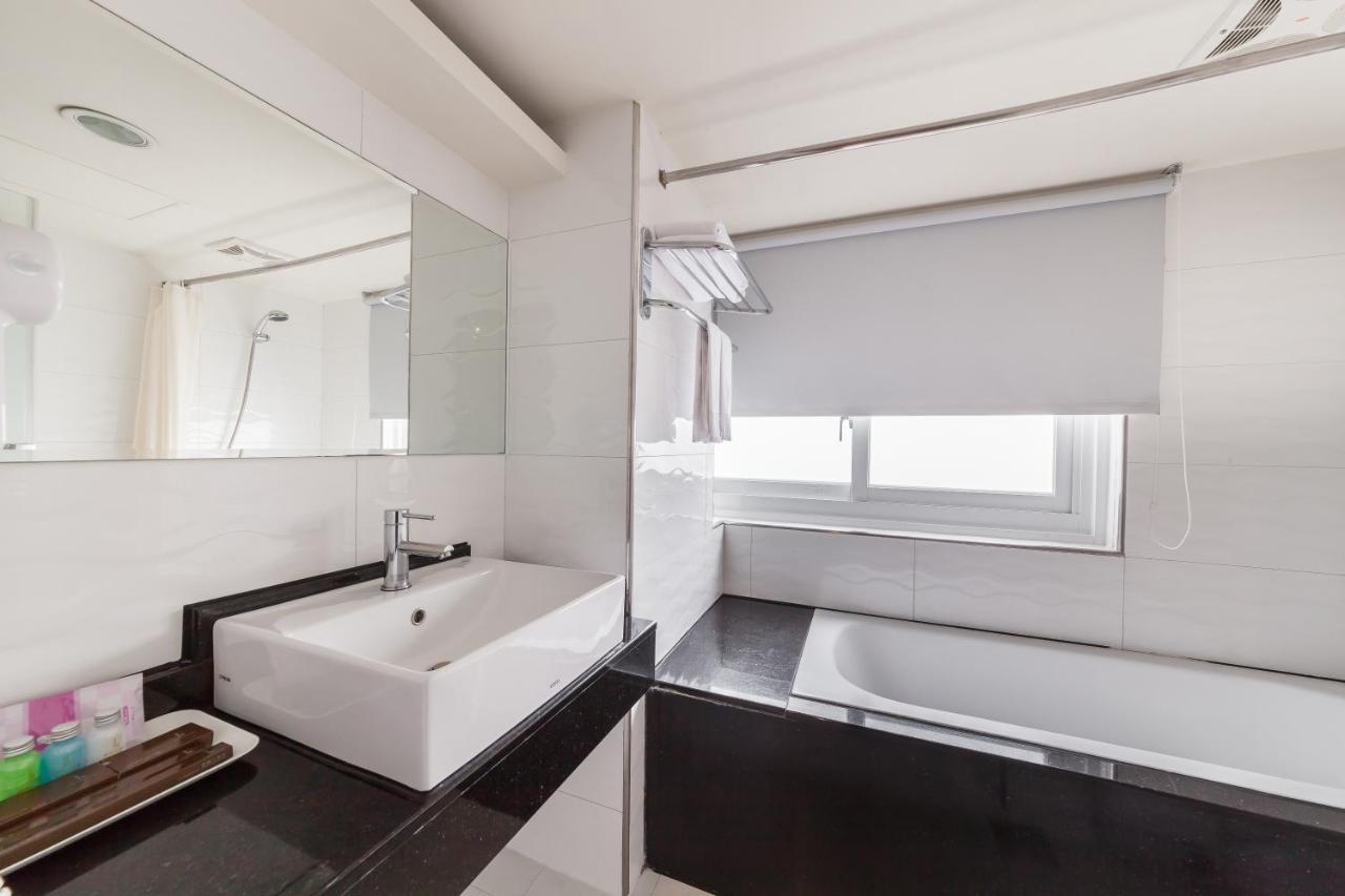 華麗大飯店ferrary Hotel Taipei Dış mekan fotoğraf